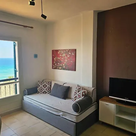 Corfu Glyfada Menigos 91 Pelekas